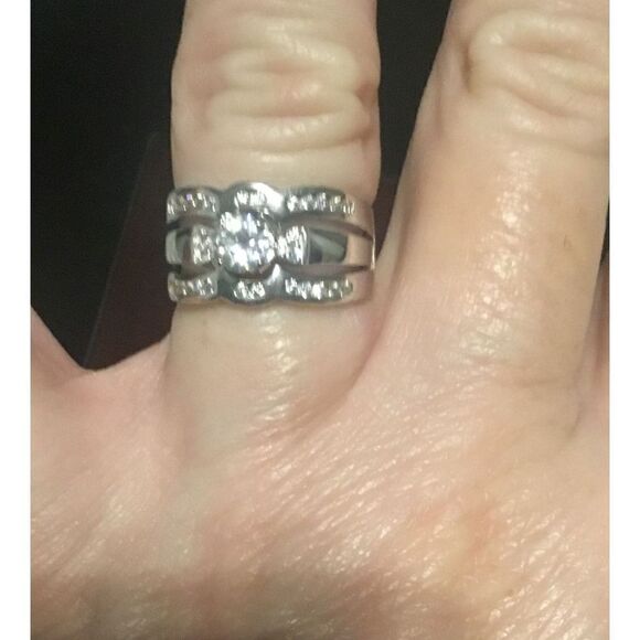 Gorgeous 2 Ct. Bridal Ring & Ring Guard Set Sz 8~Platinum over .925 Sterling - Picture 5 of 6